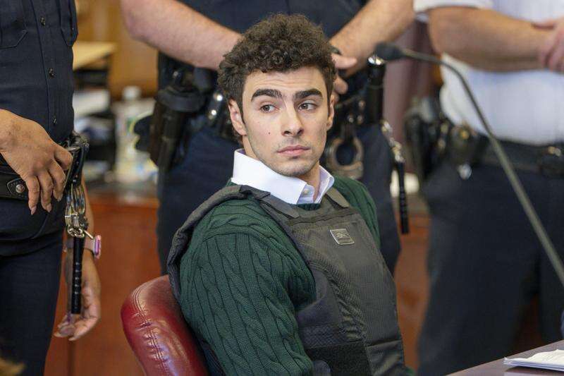 Urgent Court Hearing for Luigi Mangione in CEO’s Murder Case
