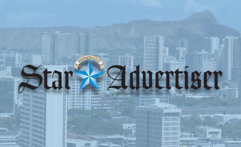 Urgent Rescue: Surfers Aid Lifeguards in Boat Capsize Off Wailupe
