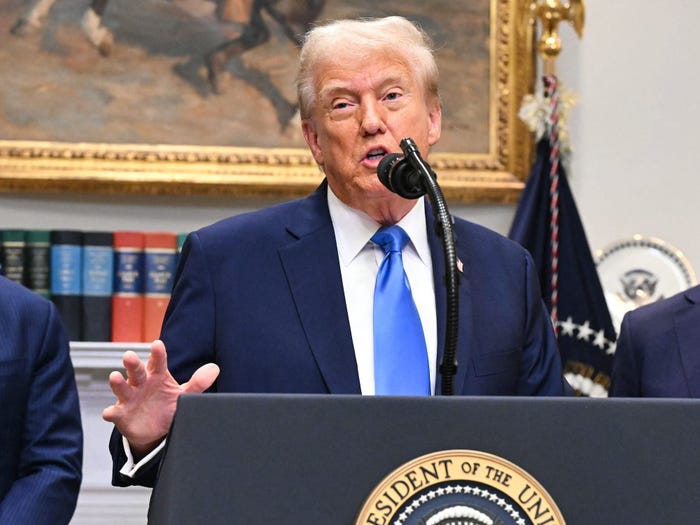 US Government Shutdown Looms: Key Meeting Canceled, Urgent Action Needed