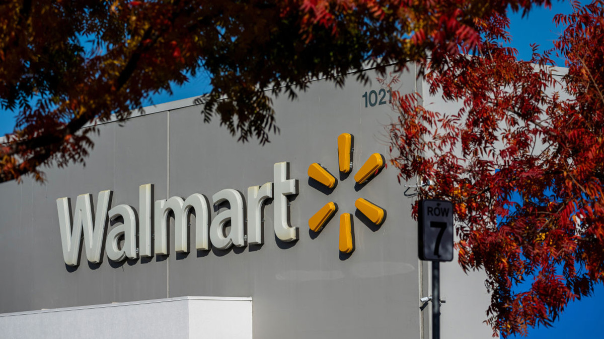 Walmart Drops Price on Patio Rocking Chair Set to $168 NOW!