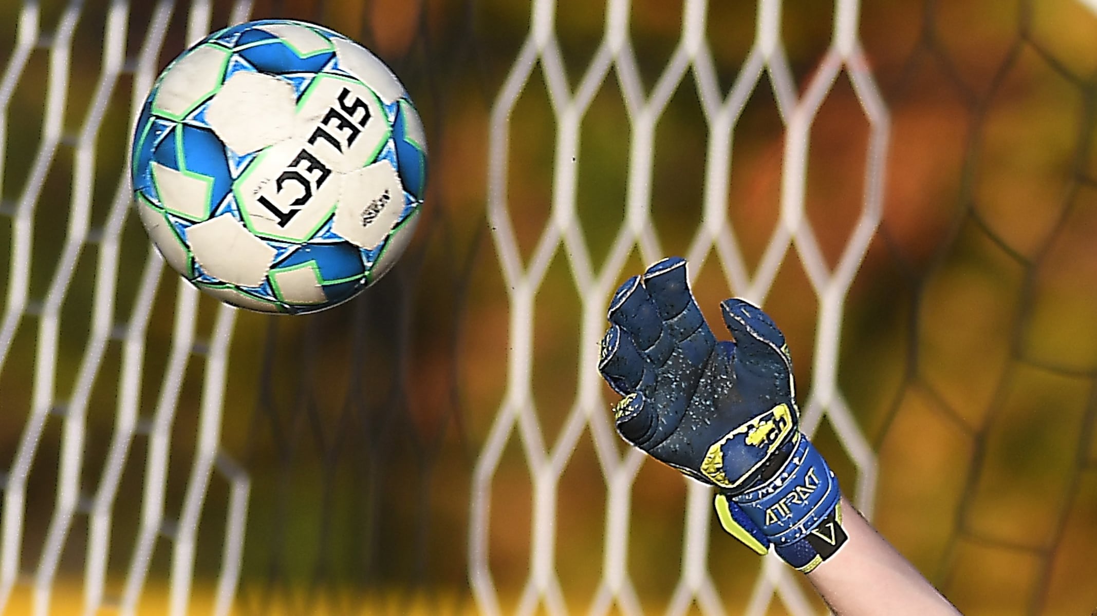 WW-PN Secures First Win of the Season, Defeats Hamilton West 2-0
