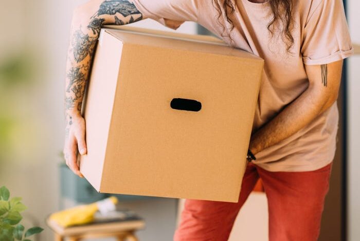 Young Adults Move Back Home Amid Soaring Living Costs