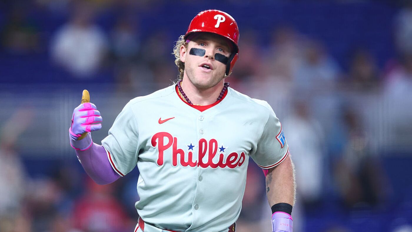 Young Phillies Fan Gets Surprise Gifts After Home Run Drama