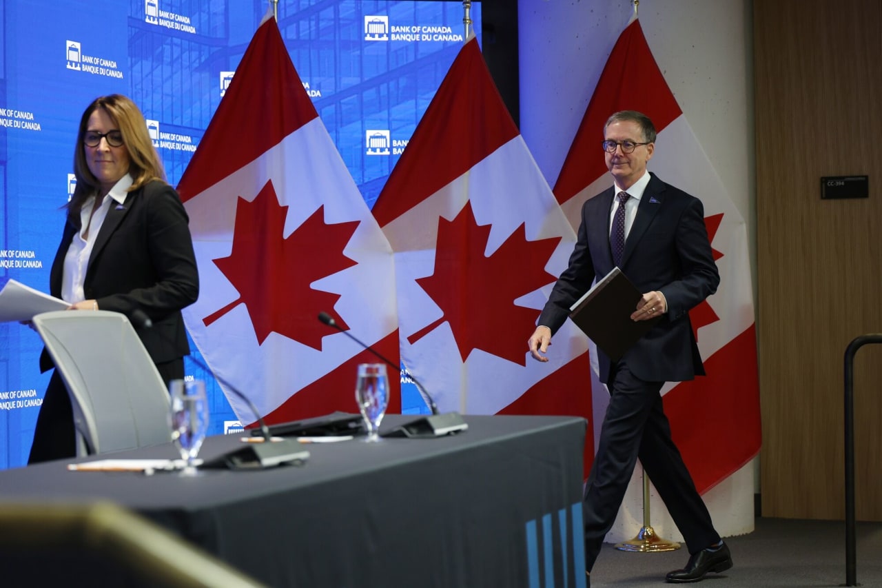 Bank of Canada Depletes Resources Amid Trade Struggles