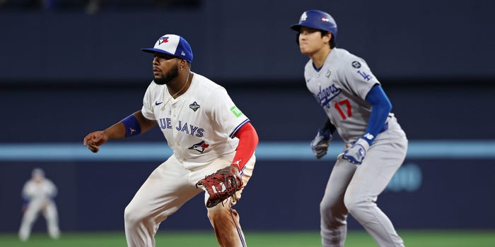 Blue Jays and Dodgers Clash in Game 5 of 2025 World Series