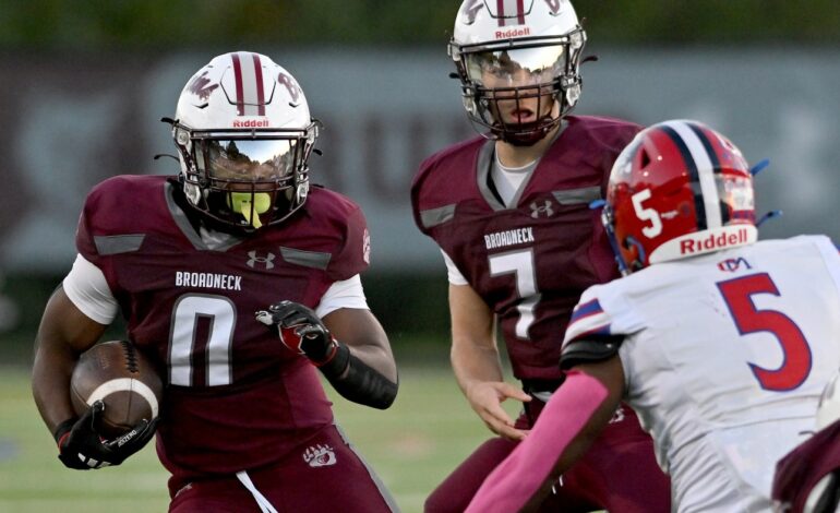 Broadneck Bruins Edge Old Mill Patriots 16-10 in Thrilling Match