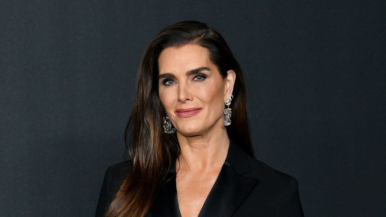 Brooke Shields Showcases Timeless Minimalism in Kitchen Design