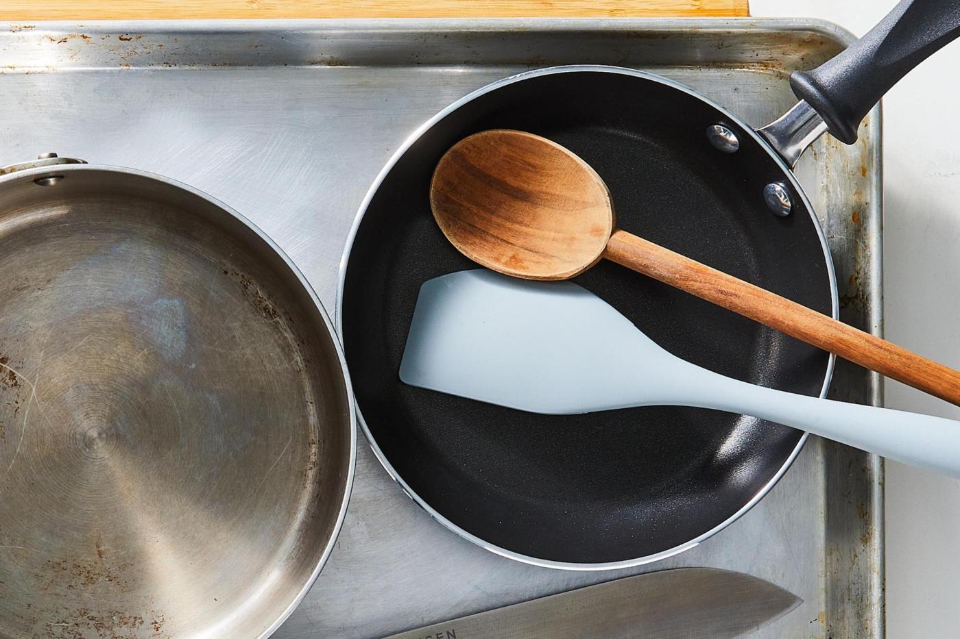 California Governor Vetoes Bill to Ban Harmful Cookware Chemicals
