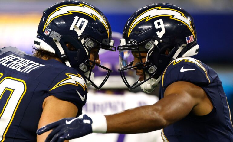Chargers Rally to Thrash Vikings Behind Herbert’s Three Touchdowns