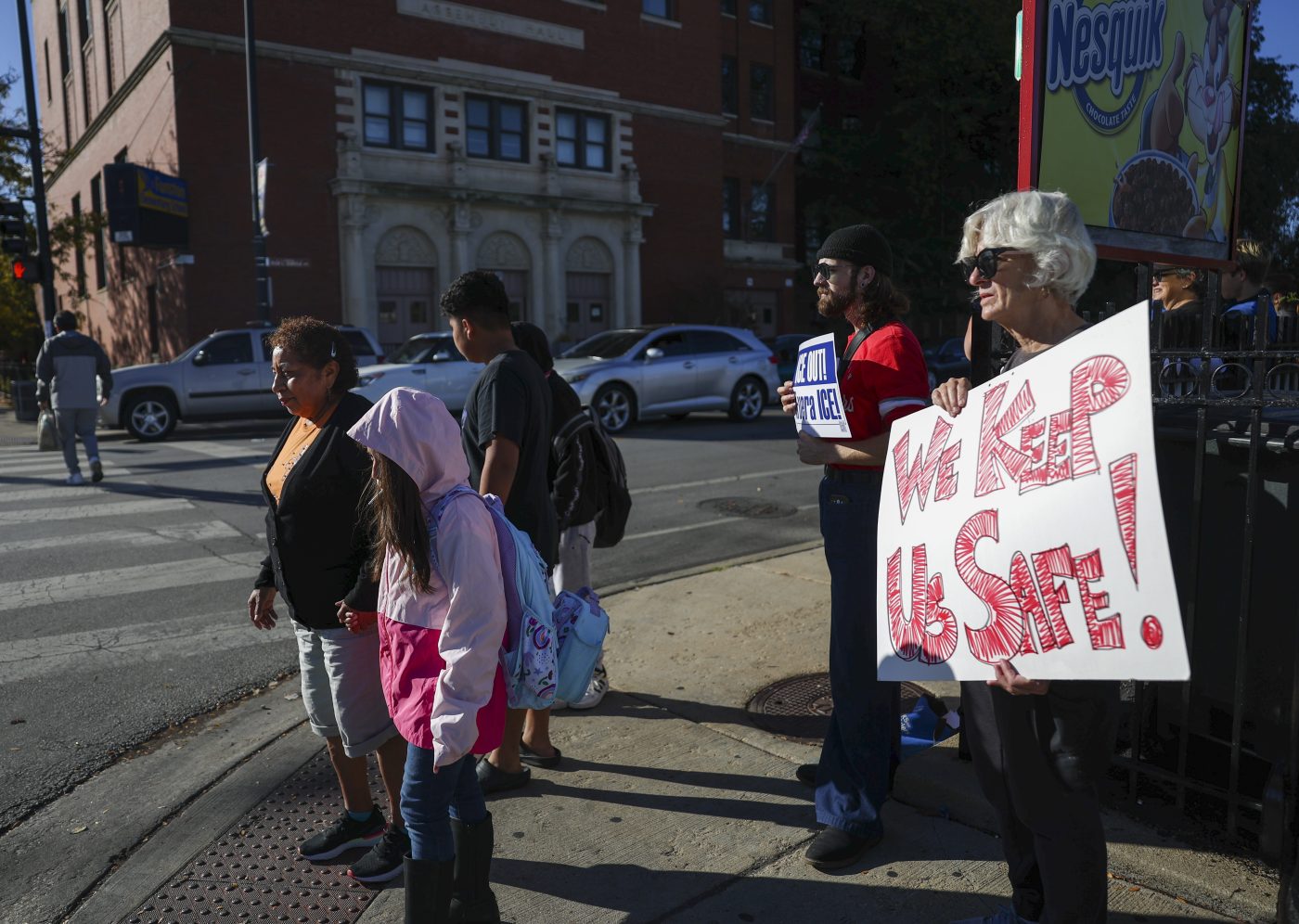 Chicago Families Face Fear as ICE Raids Affect School Life