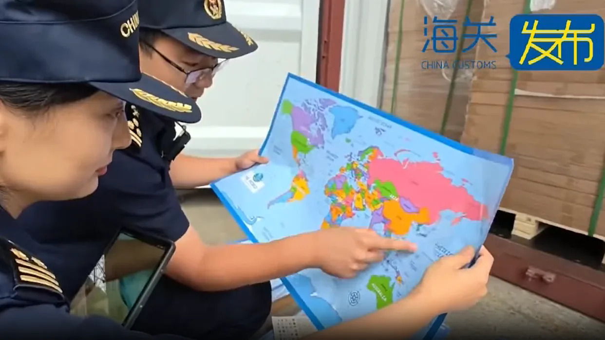 China Confiscates 60,000 Maps Over Taiwan Labelling Issues