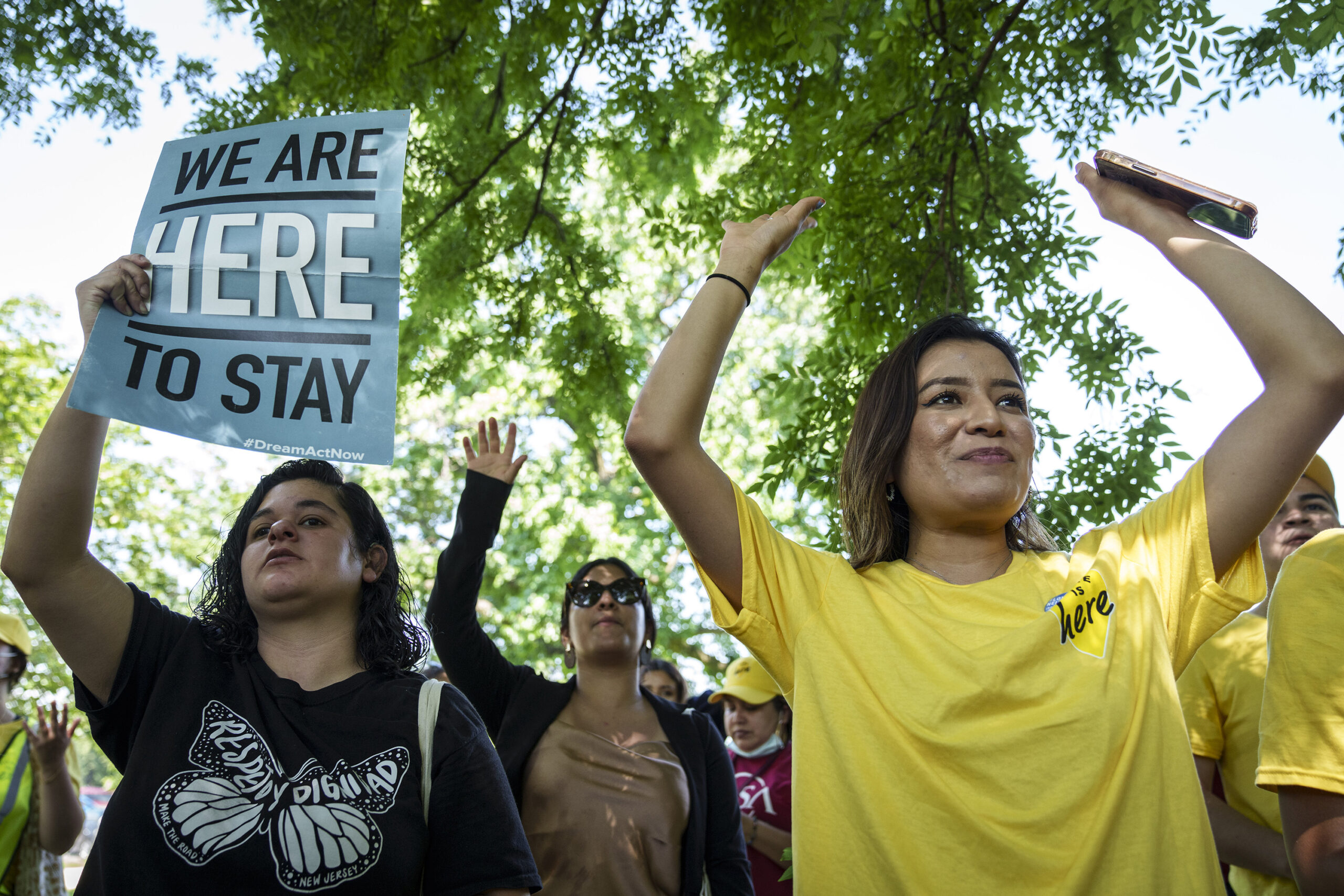 DACA Applications Resume Amid Ongoing Legal Battles – Urgent Update