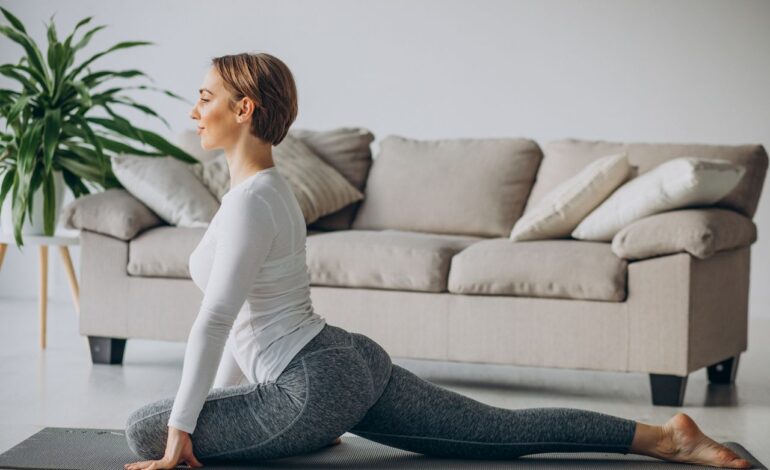 Daily 5-Minute Posture Reset Transforms Sitting and Standing Habits