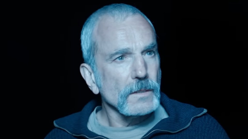 Daniel Day-Lewis Defends Method Acting Amid Controversy in Film