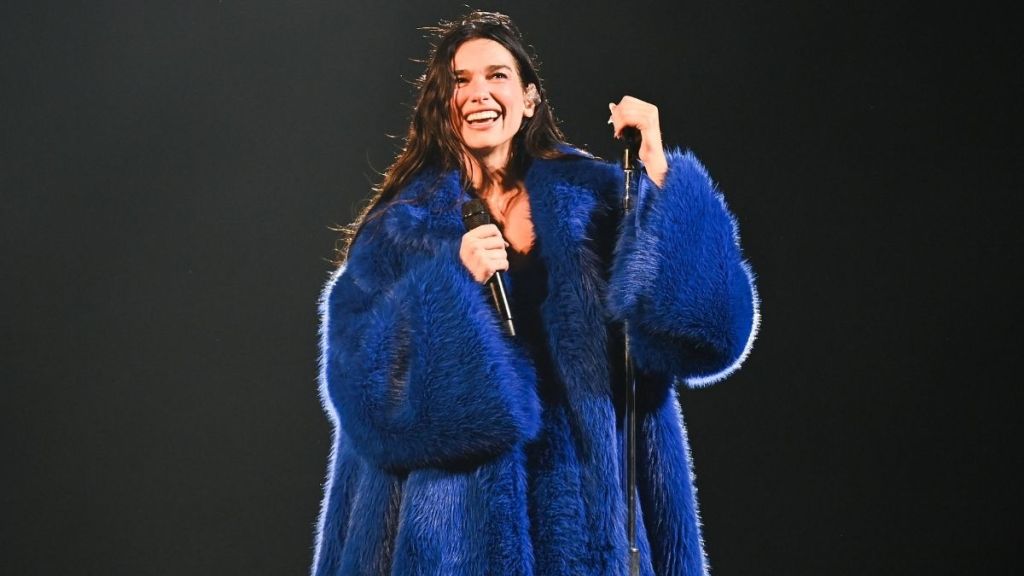 Dua Lipa Passes GCSE Spanish, Celebrates with Fans in Madrid