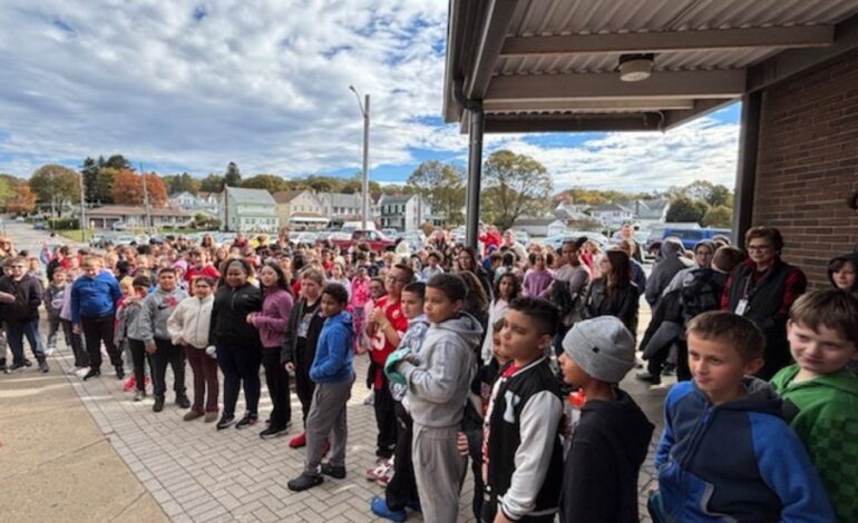 Freeland Elementary Hosts Successful Whippet Walk Fundraiser