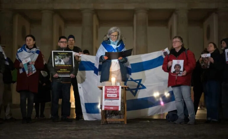 German Culture Minister Calls October 7 a ‘Day of Pain’ for Victims