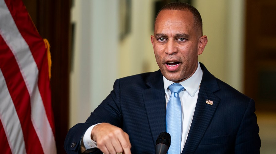 Hakeem Jeffries Opposes Short-Term Extension of ObamaCare Subsidies