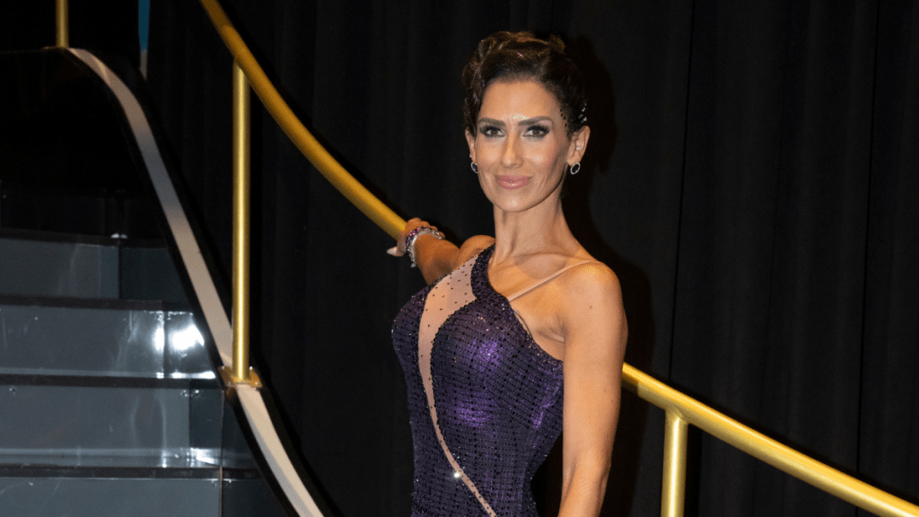 Hilaria Baldwin Claims Online Bullying Led to DWTS Exit