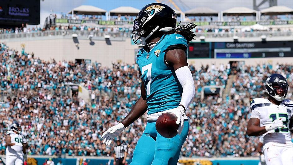 Jaguars Commit to WR Brian Thomas Jr. Amid Season Struggles