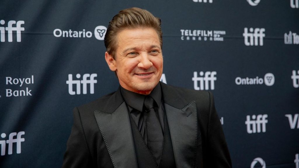 Jeremy Renner, 54, Dating Filmmaker Yi Zhou, 37 – Report