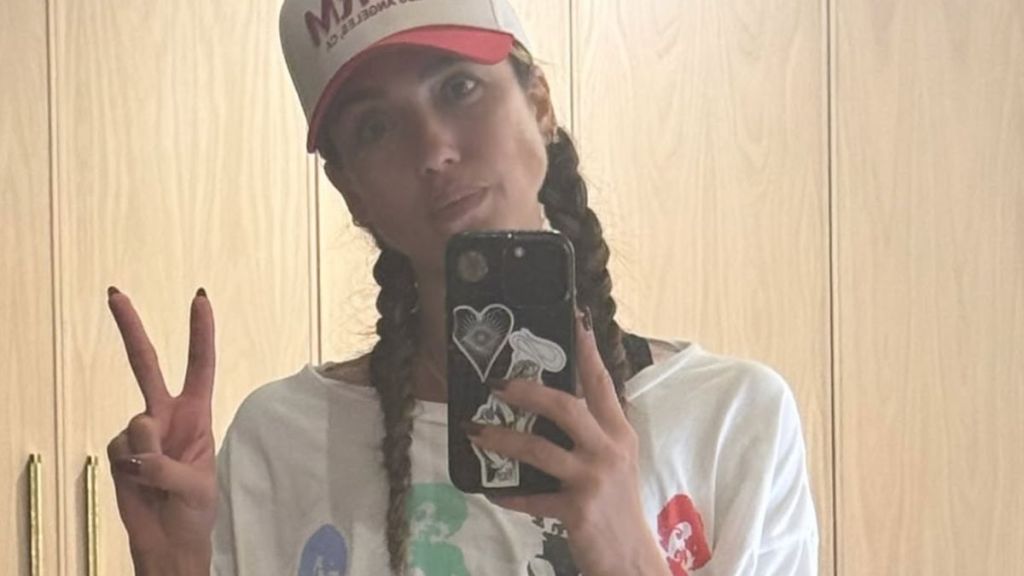 Jessica Alba Stuns in Red Mini Shorts During Weekend Reset