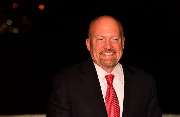 Jim Cramer Supports Elon Musk’s $1 Trillion Pay Package