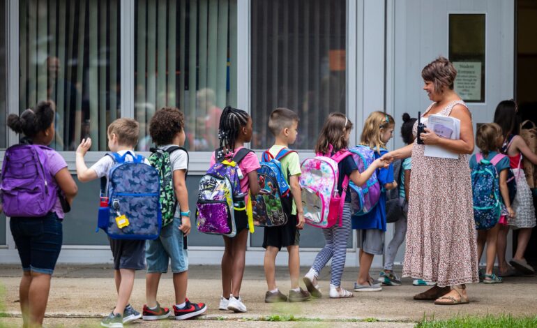 Kalamazoo Schools Transition to Eco-Friendly Lunch Trays