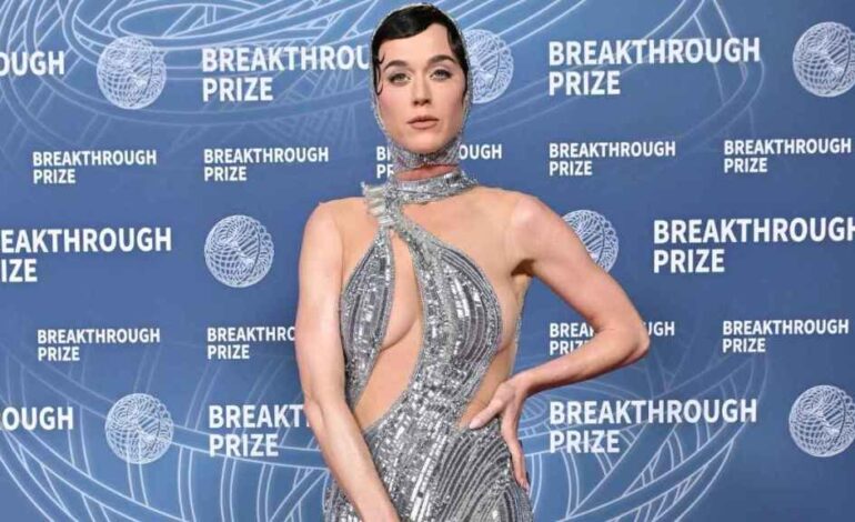 Katy Perry & Justin Trudeau Plan Romantic Christmas Getaway