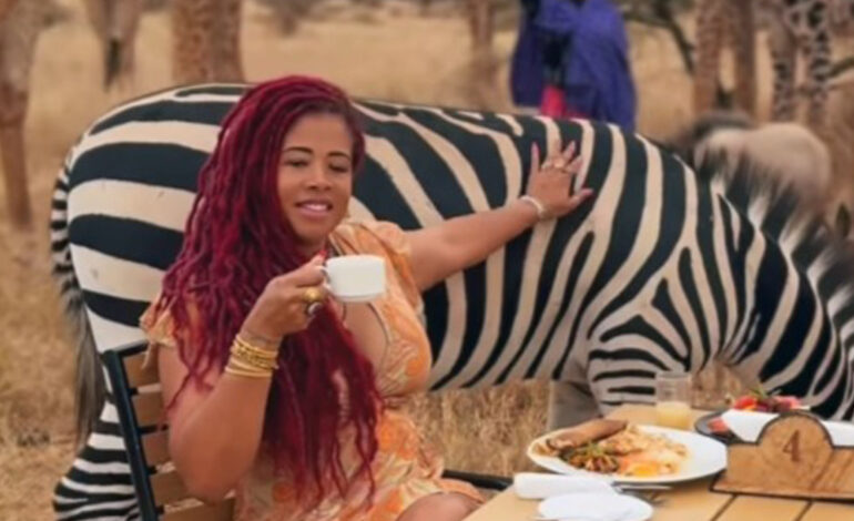 Kelis Leaves Hollywood Behind for New Life on Kenyan Farm
