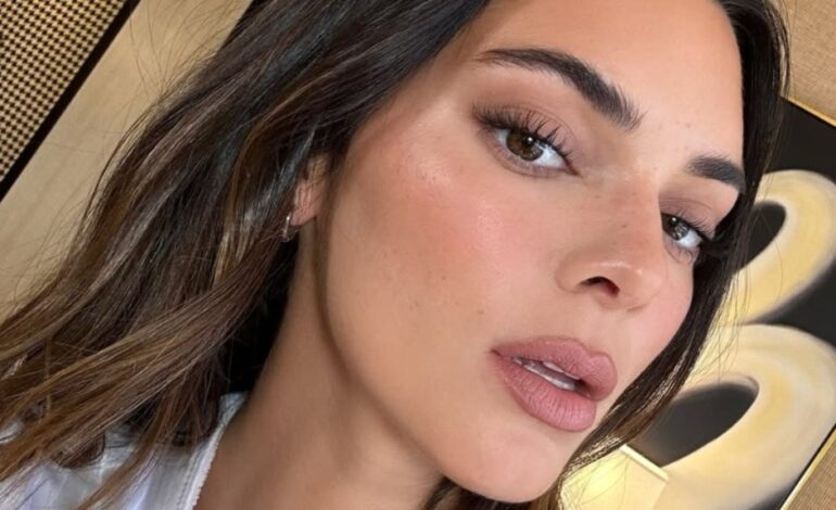 Kendall Jenner Dazzles in Green Crop Top at Paris Fashion Week