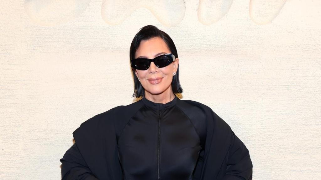 Kris Jenner Shocks Fans with Bold Platinum Blonde Makeover