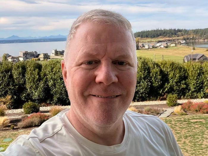 Laid-Off Microsoft Manager Exits Big Tech After 20 Years