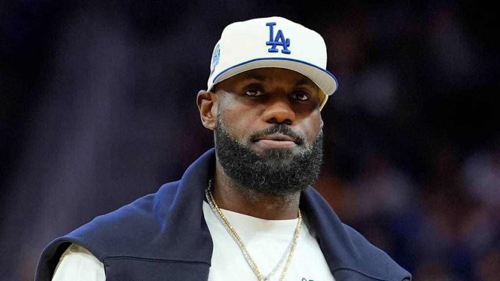 LeBron James’ Pizza Fork Sparks Outrage Among Fans