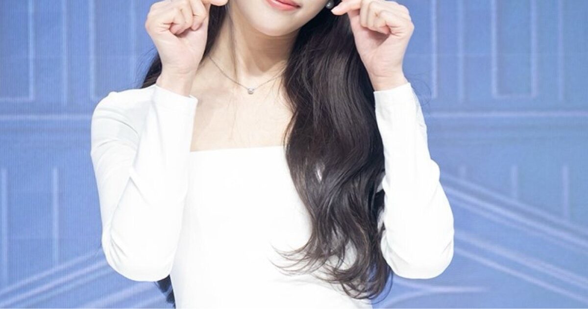 Lee Mijoo Opens Up About Dating Life and Recent Breakup