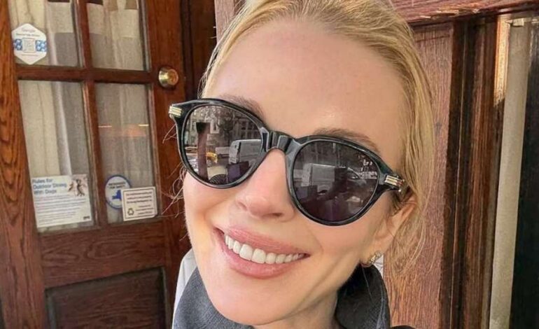 Lindsay Lohan Stuns Fans with New Sunglasses Selfie on Instagram