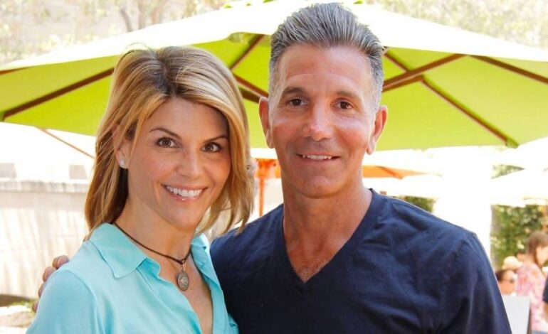 Lori Loughlin’s Marriage Ends Amid Strip Club Allegations