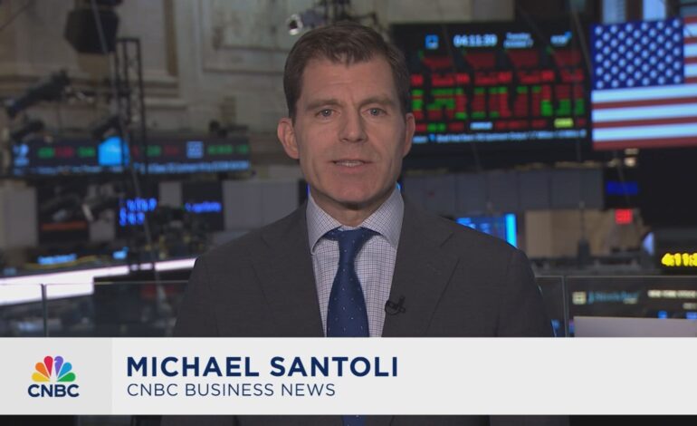 Markets Close Mixed as Investors React to Earnings Reports