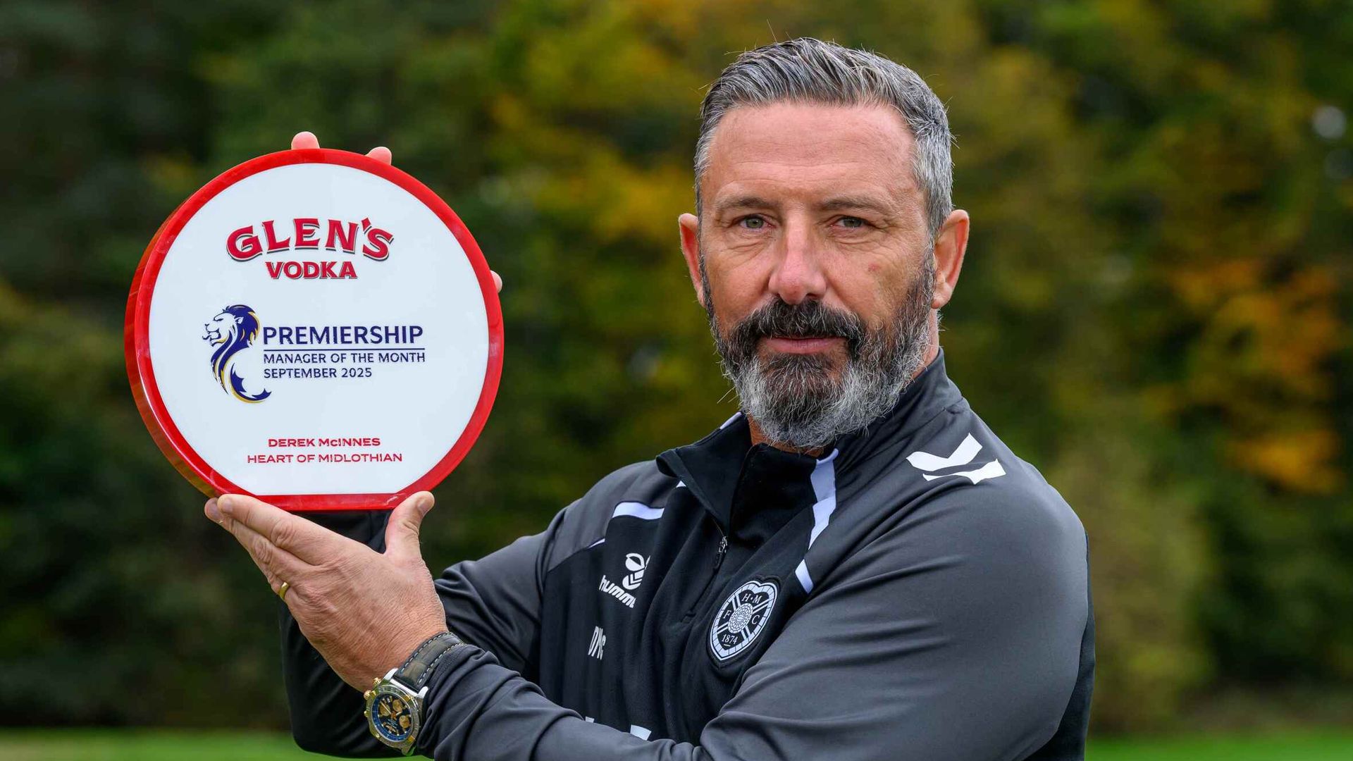 McInnes Committed to Hearts Amid Rangers Speculation