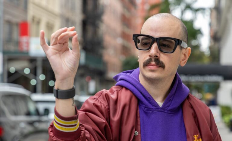 Meta Launches $800 Ray-Ban Display: A New Era of Smart Glasses