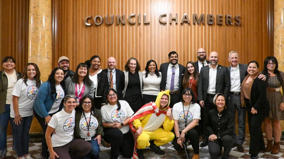 Portland City Council Votes 12-0 to Strengthen Sanctuary Status