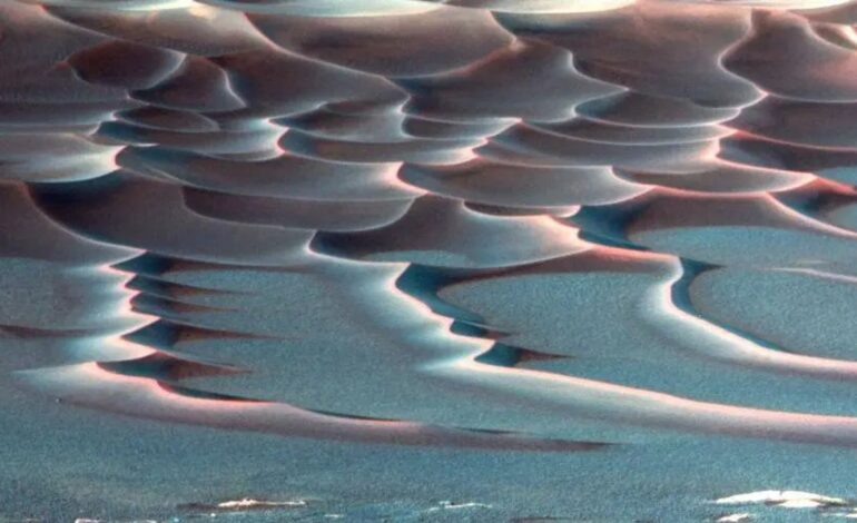 Researchers Use AI to Decode Mars’ Wind History Through Sand Dunes