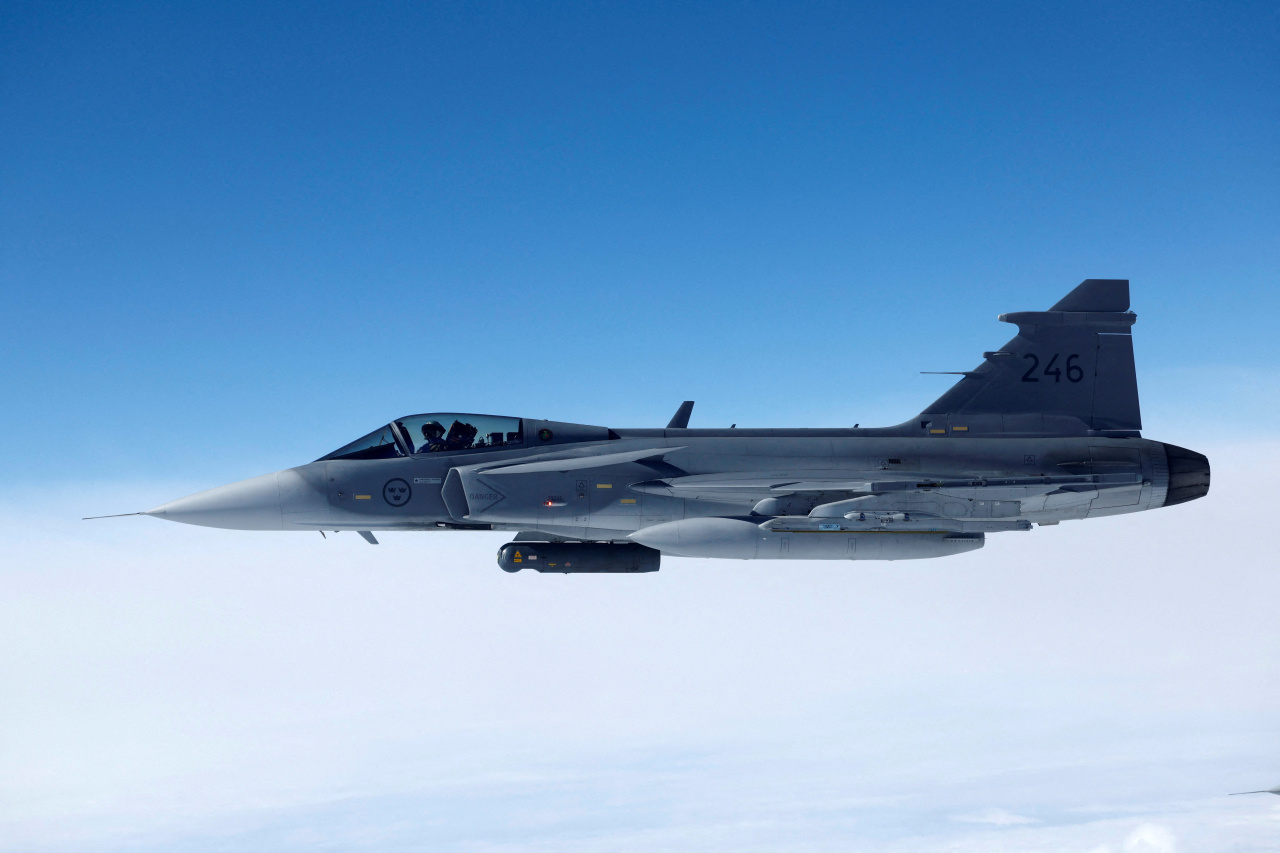 Saab Raises Sales Outlook as Military Demand Hits Record Levels