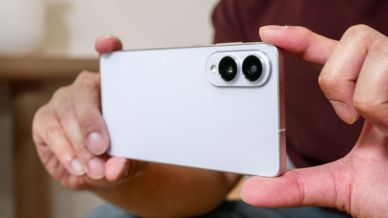 Samsung Revives Galaxy S26 Edge Development, But Should It?