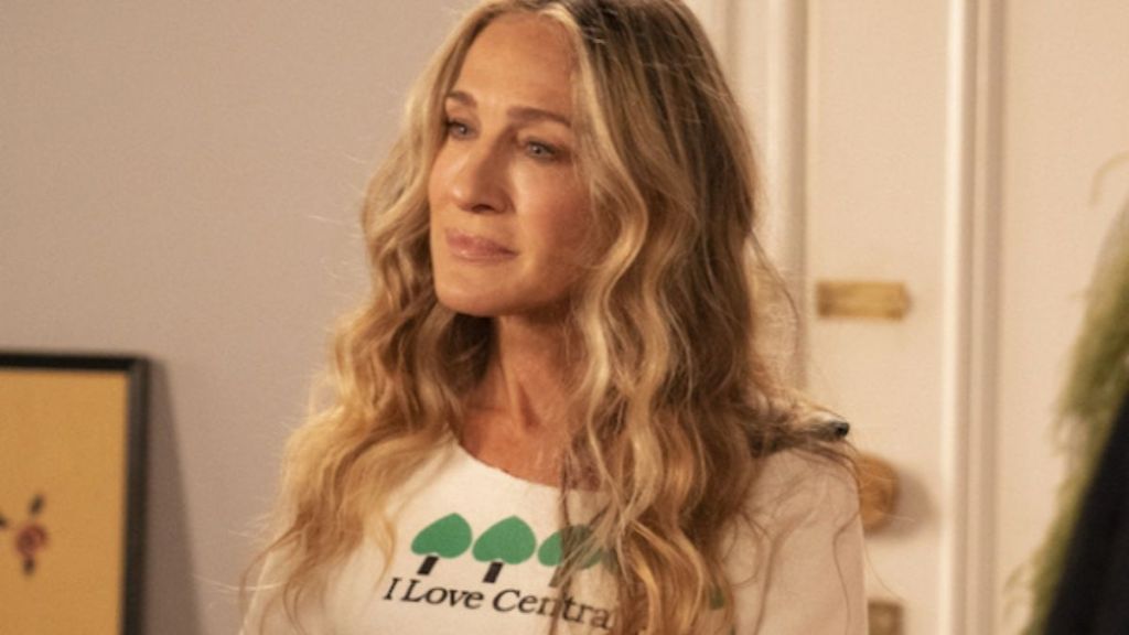 Sarah Jessica Parker Hints at Carrie Bradshaw’s Possible Return