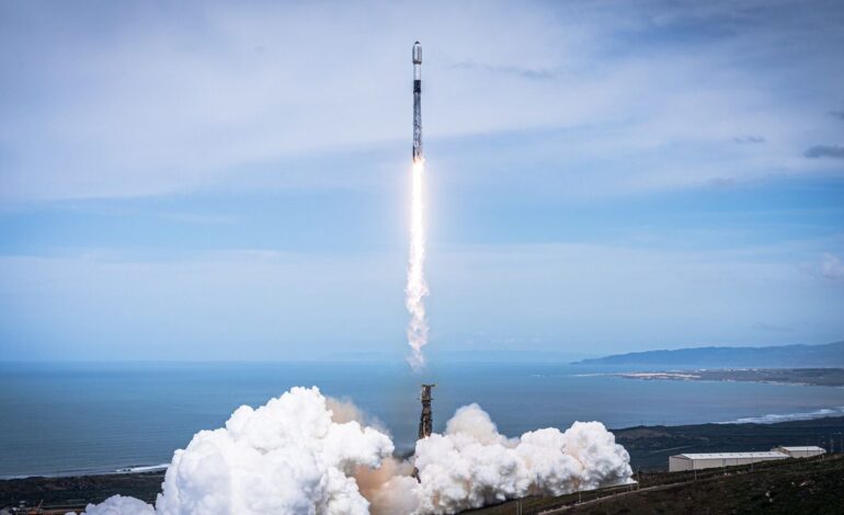 SpaceX Launches 10,000th Starlink Satellite Today