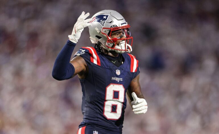 Stefon Diggs, Harold Landry Cleared for Patriots vs. Titans Clash