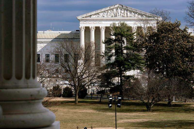 Supreme Court to Review Hawaii’s Strict Gun Carry Law