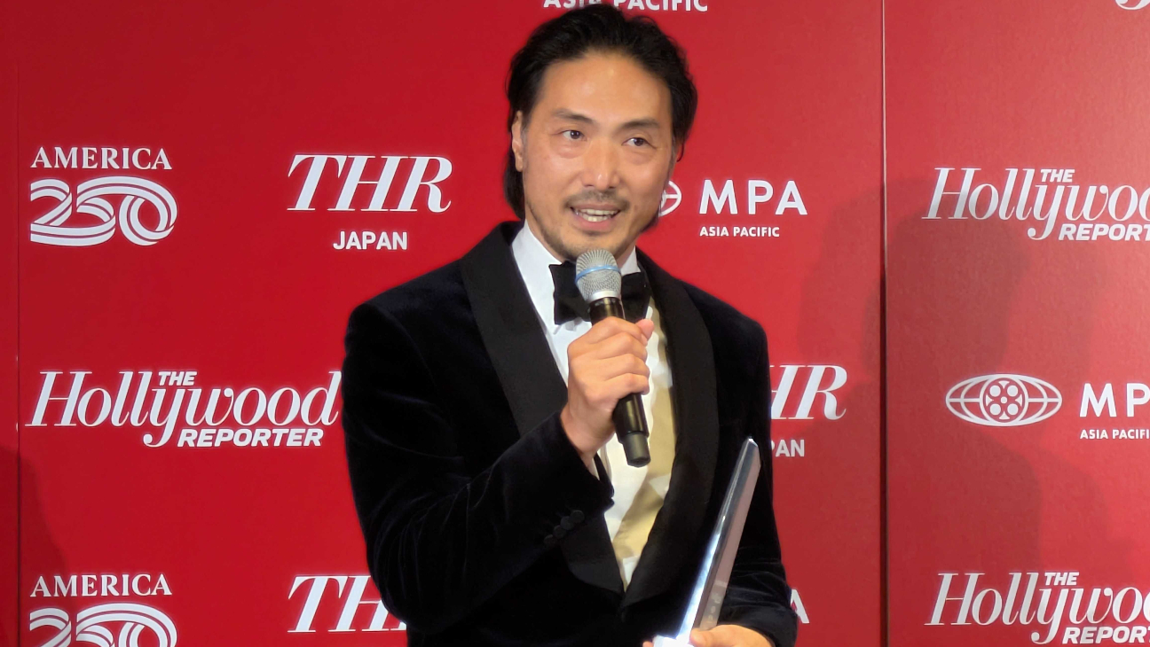 Takehiro Hira Receives Trailblazer Award at Tokyo Gala
