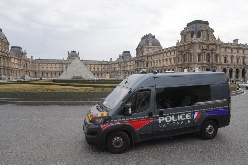 Thieves Strike Louvre in Bold Daylight Heist, Steal Priceless Jewels